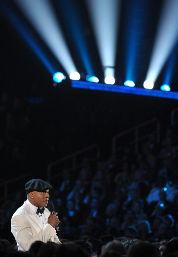 slide_279939_2088012_free